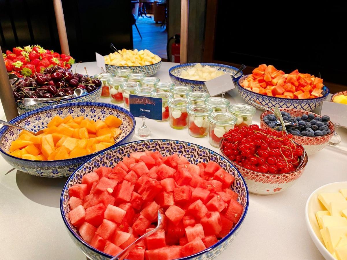 Das James Flensburg Ngoại thất bức ảnh Fruit salad