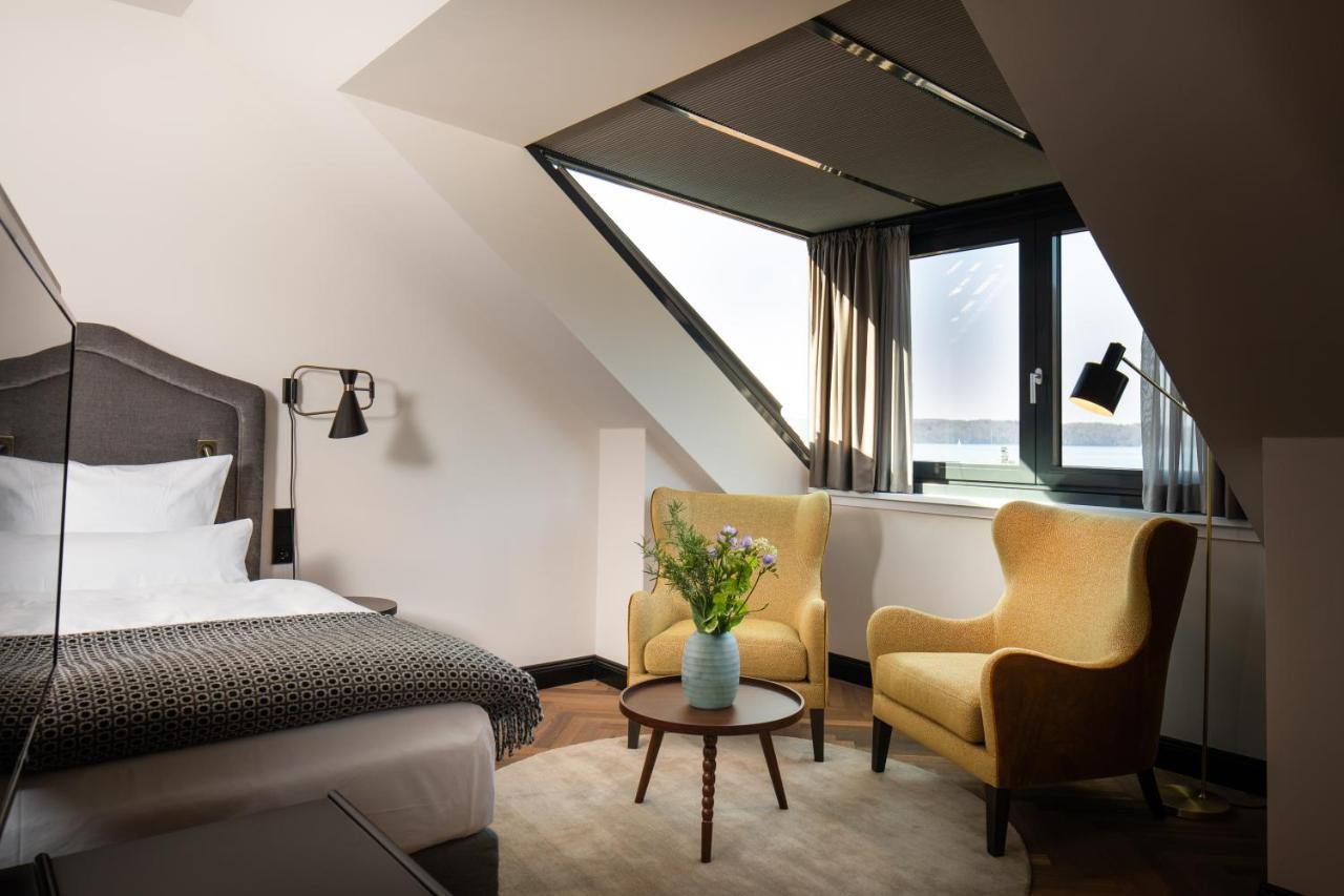 Das James Flensburg Ngoại thất bức ảnh A room at the Hotel