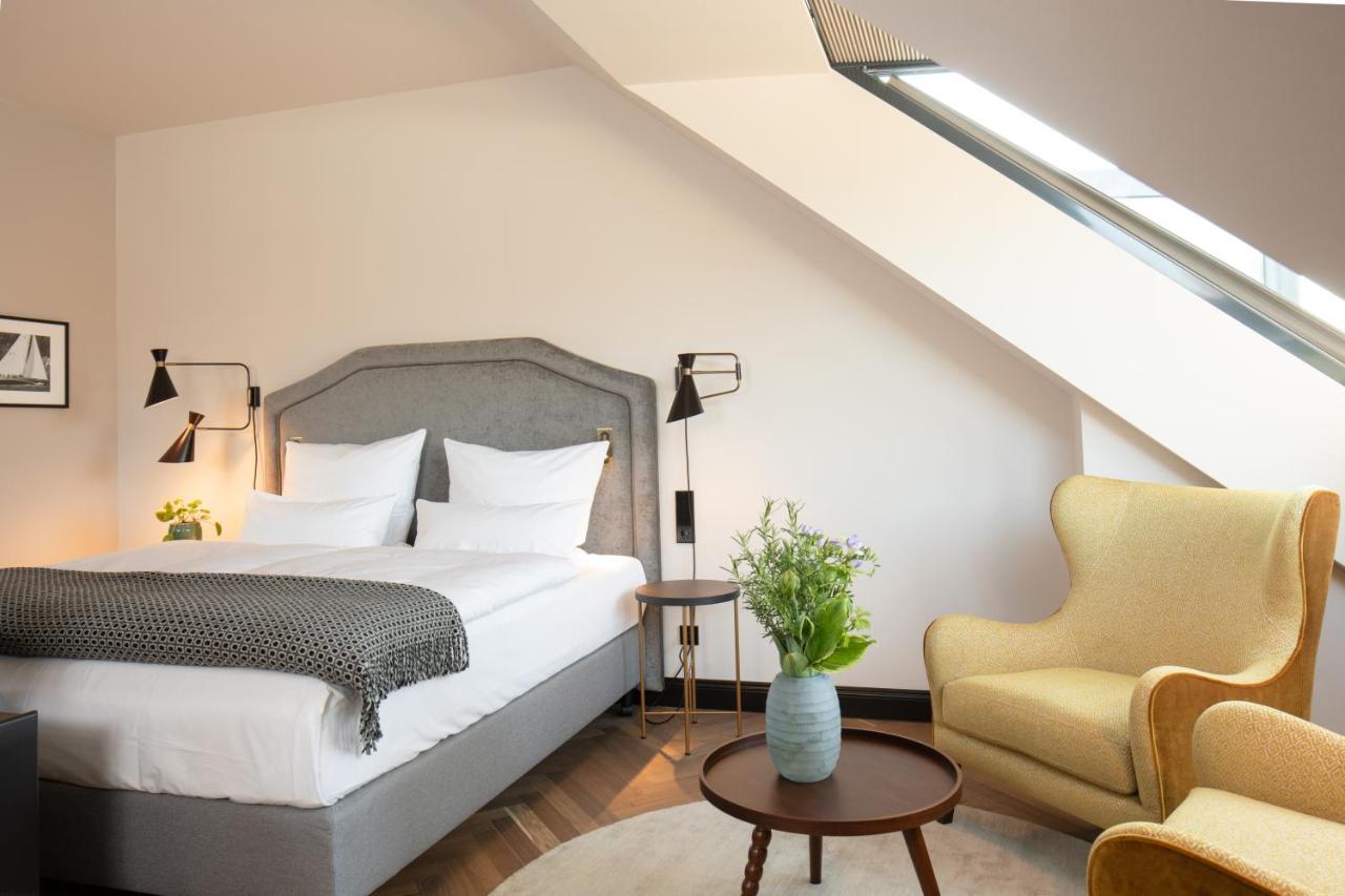 Das James Flensburg Ngoại thất bức ảnh A room at the Hotel